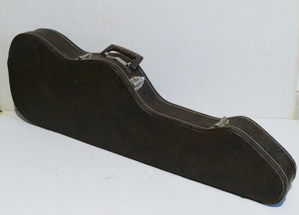 pokrowiec case na gitarę elektryczną sztywny derma vintage twardy