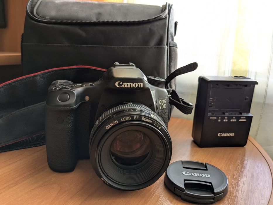 Фотоапарат Canon 70D + об'єктив canon 50 F1,4 usm
