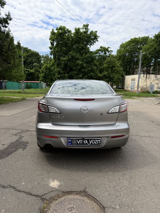 Mazda 3 2013 автомат