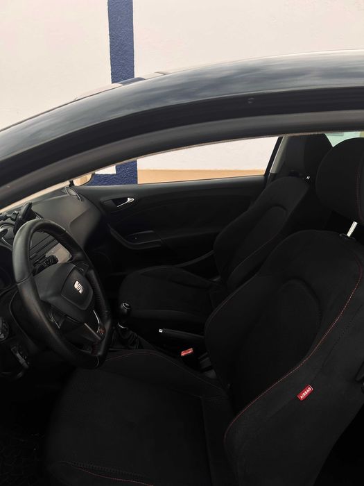 SEAT Ibiza 1.6 TDI FR PRETO