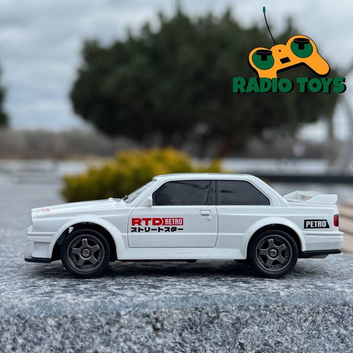 Дрифт машинка BMW E30 Mini Drift Белая на радиоуправлении 1:43 |  БМВ