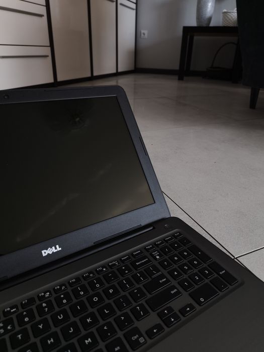 Dell inspiron 15 5000 - laptop do pracy i nauki