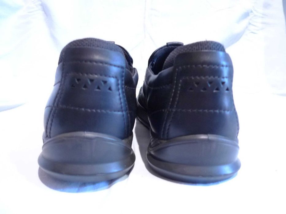 ECCO r.44/29cm Buty skórzane wsuwane półbuty mokasyny