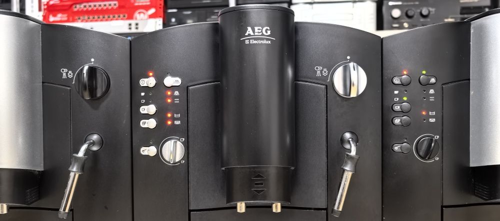 Кавові машини AEG CaFamosa 1/2/3