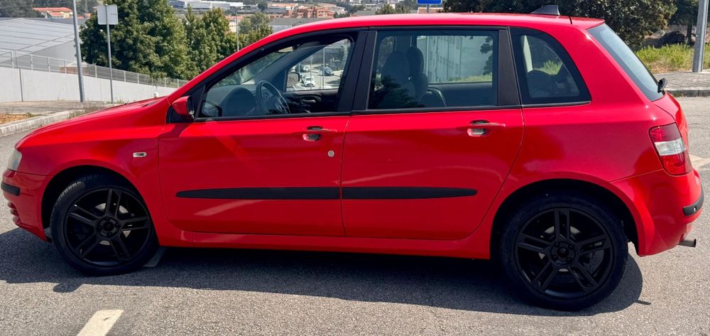 Fiat Stilo Red489588035757035523