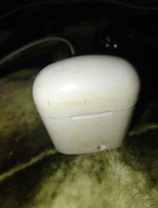 Продам коробку с наушников