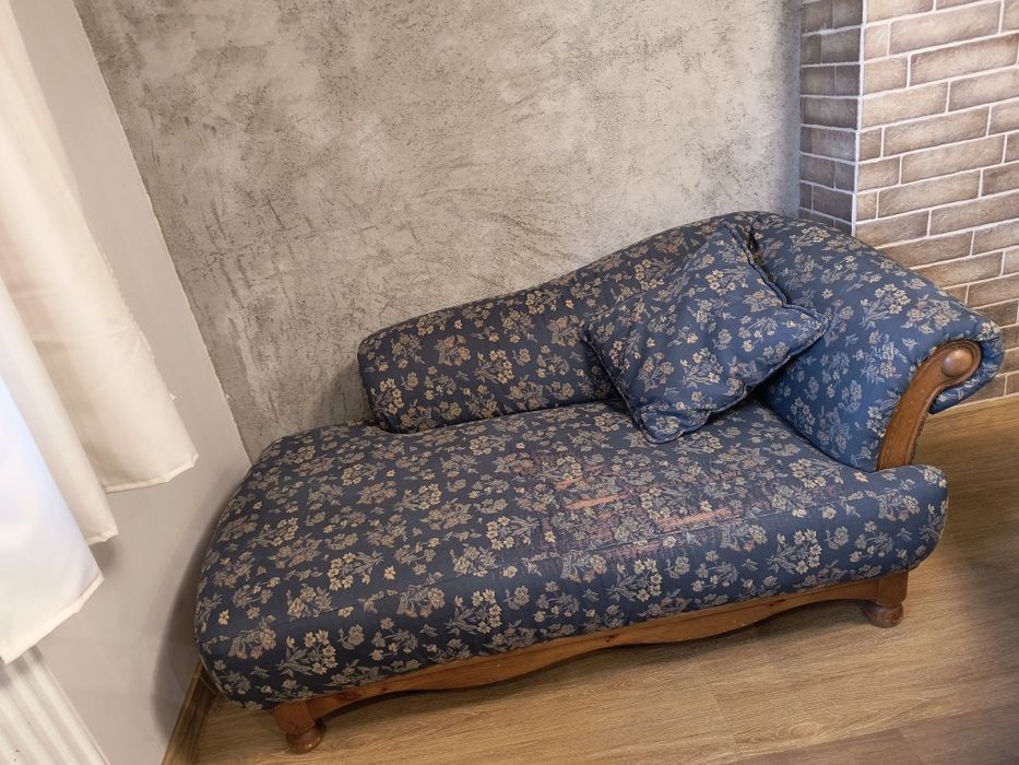 Kanapa szezlong sofa