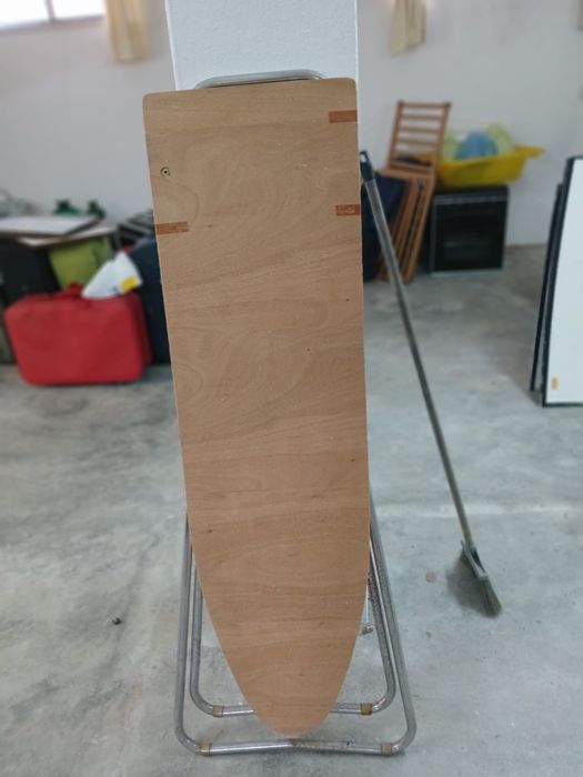 Tabua de passar a ferro para profissionais