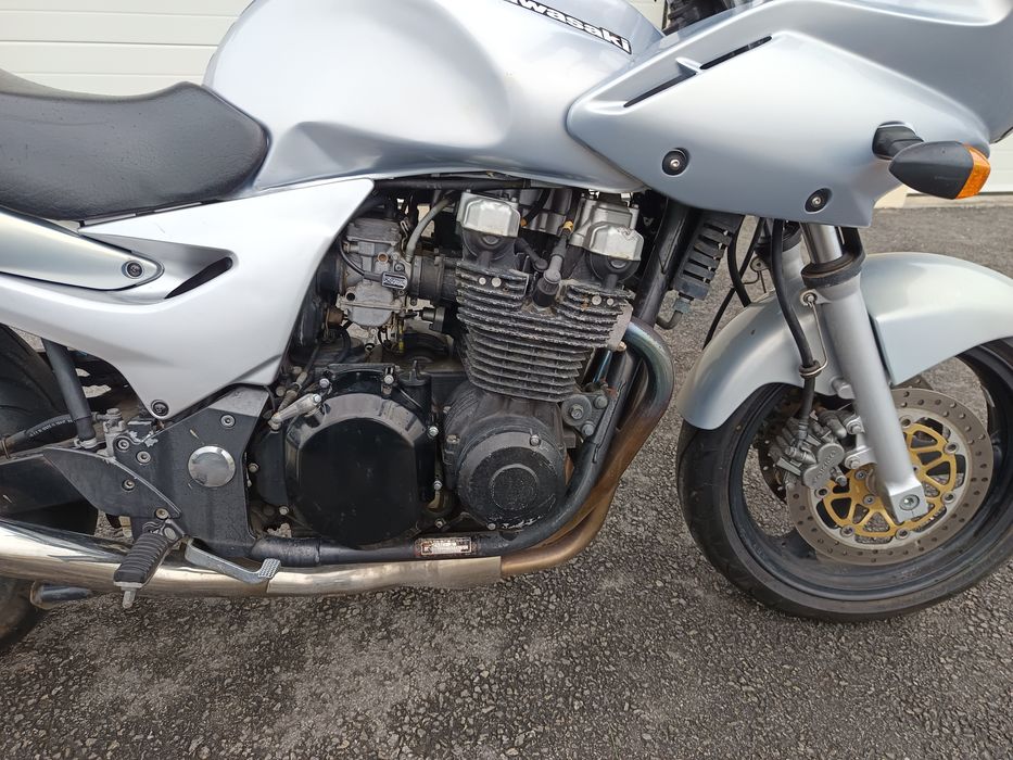 Kawasaki zr7s 750cc