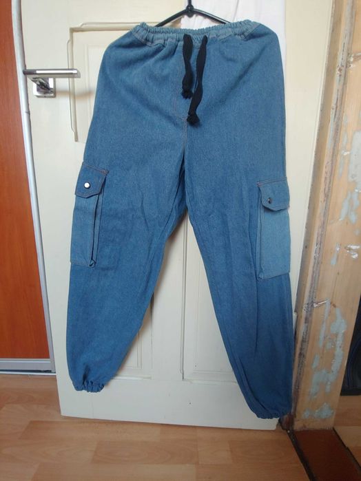 Джинсовий костюм