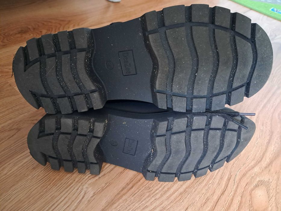 Zimowe buty DeeZee