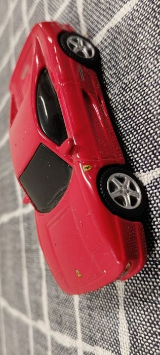 Stary vintage model Ferrari Berlinetta F355 Bburago 1;43