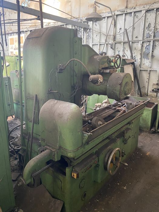 Плоскошлифовальный станок 372б