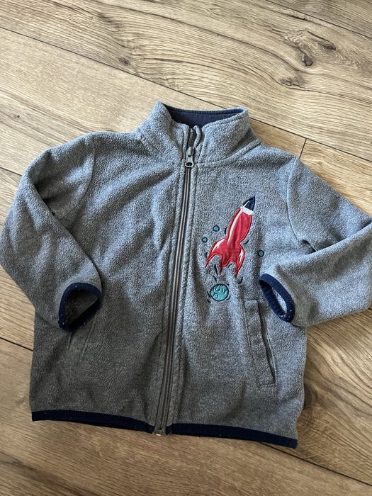 Bluza z polaru marki lupilu