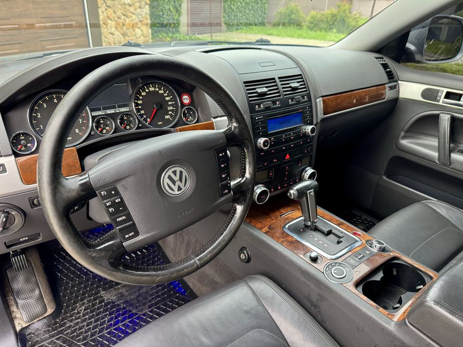 Volkswagen Touareg 2008г Рест