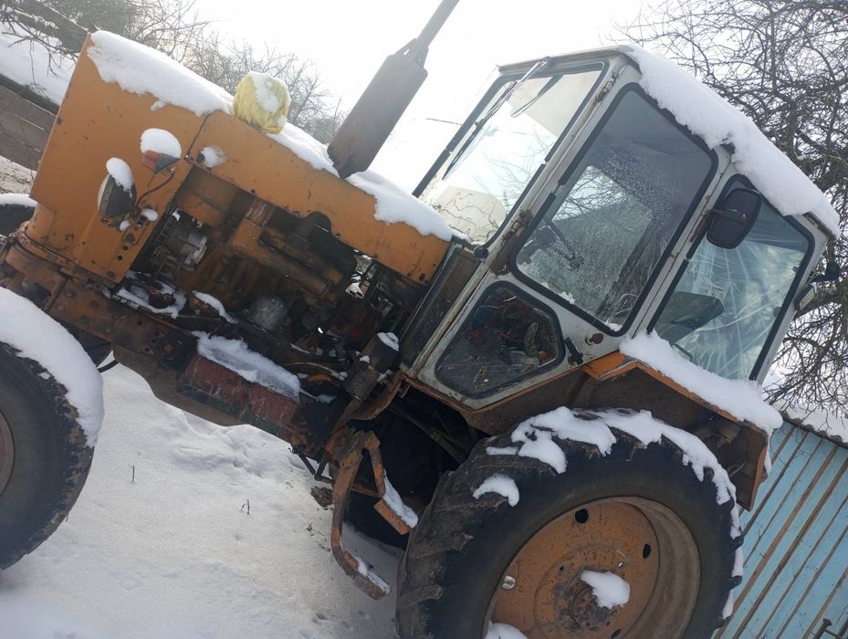 Юмз 6  та сільгоспзнаряддя