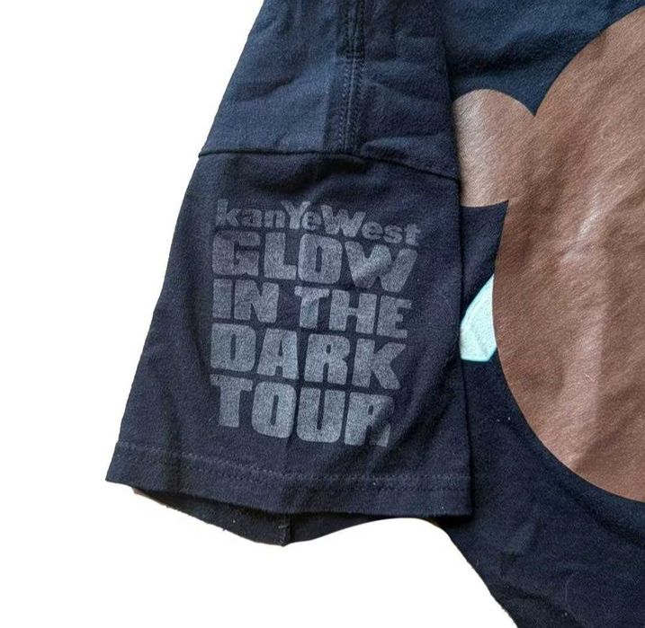 Yeezy Kanye West archive tour tee, архівна футболка кані веста чорна, y2k винтаж