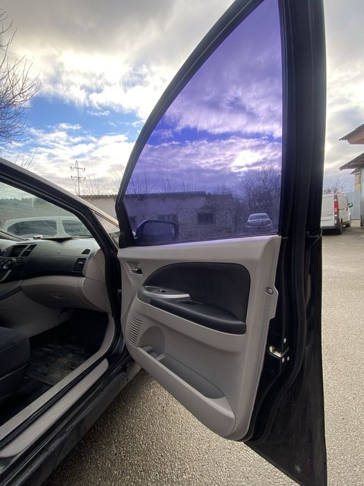 Mitsubishi Grandis 2008 р.в., 2.4 газ/бензин, автомат