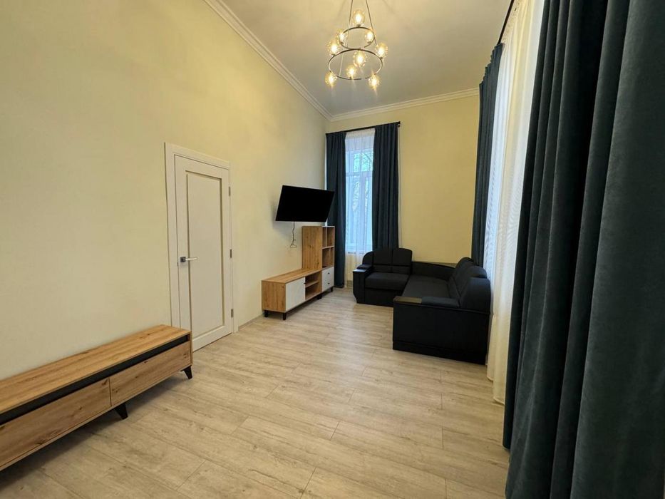 Dskmyf p 01/01/26/Оренда/Центр/2 квартира/Стометрівка/Франківськ.