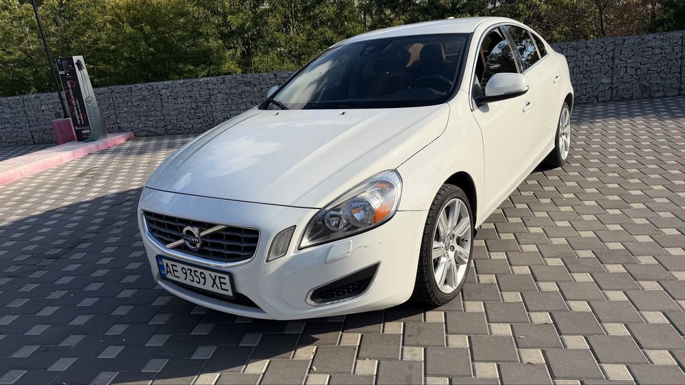 продам Вольво s60 в хорошем состояние ОБМЕН