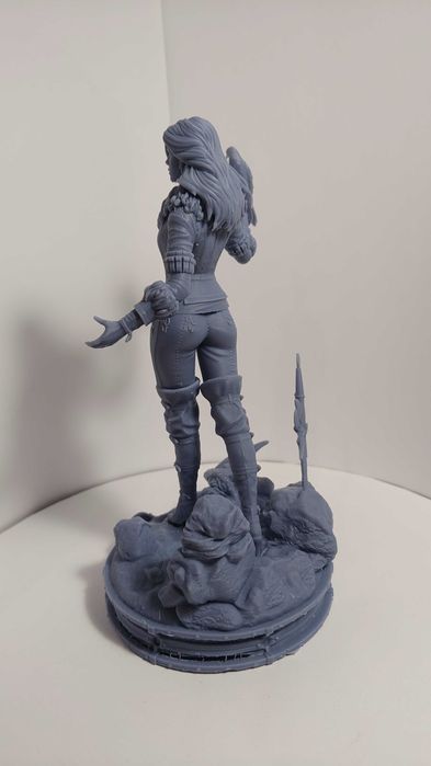 Duża Figurka Yennefer Wiedzmin, Witcher do pomalowania