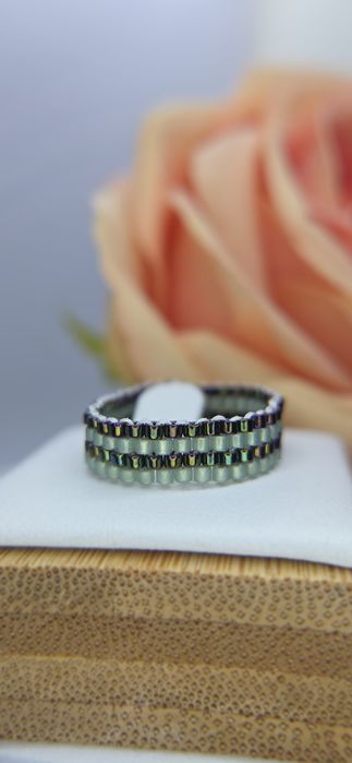 Pierścionek z koralików