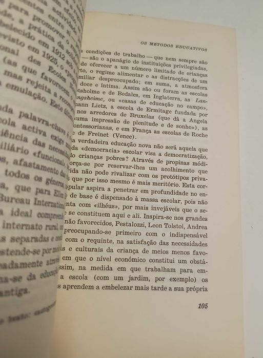 Introdução à Pedagogia, de Jean Giraud