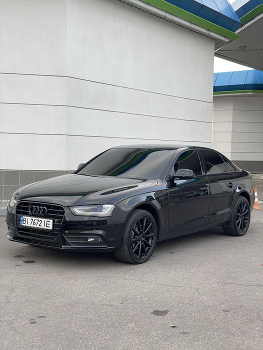 Audi А4B8 ,Офіційна ,двигун Gen3