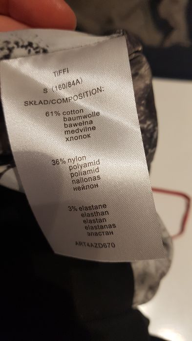 Czarna sukienka Tiffi oryginalne plecy z podszewką