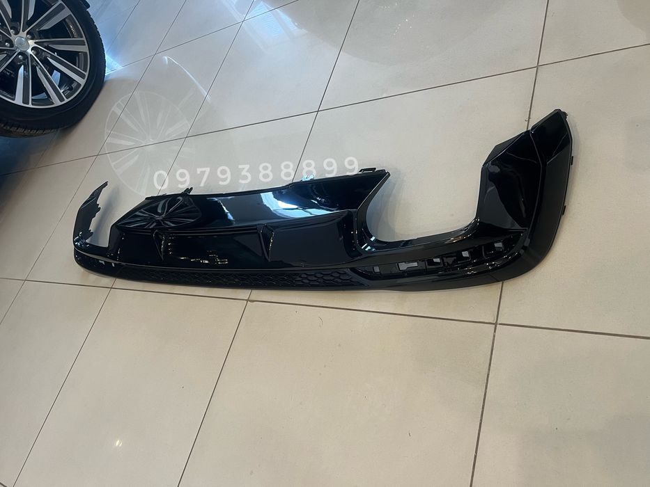Диффузор заднего бампера AUDI A4 B9,5 под S-line в стиле S4