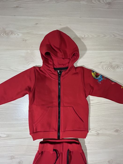 Теплий спортивний костюм на флісі для дівчинки  розмір 92-98
