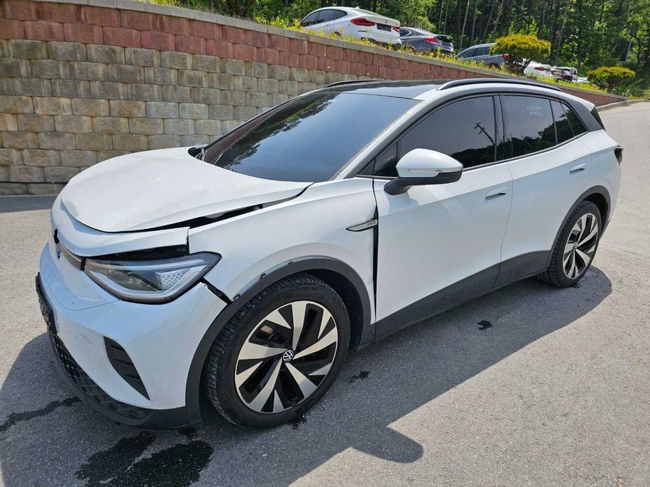 В дорозі більше 20 автомобілів
Цікавить надійна компанію для привозу авто із Кореї та США?
Тоді точно до нас!
На ринку більше 5 років
Прямі поставщики по COPART IAAI
Свої автовози на кожному етапі
Доставка запчастин по всьому світу

Доставка до 3 місяців із Кореї
Доставка до 1.5 місяців США
Працюємо під ключ, своє сто є у наявності
38********15