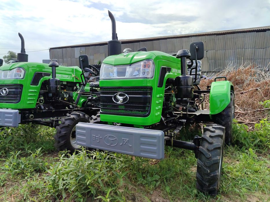 Shifeng 240 BFLU Трактор бесплатная доставка по Украине