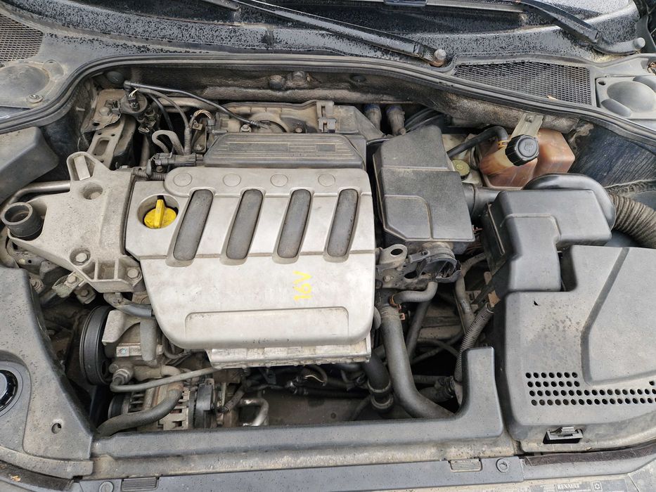 Renault Laguna gasolina 2001