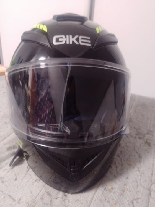 Kask full face .