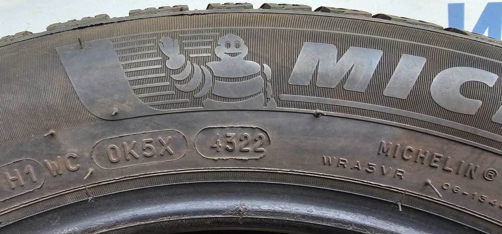 Комплект зимової гуми Michelin Alpin 6 205 / 55 R - 16