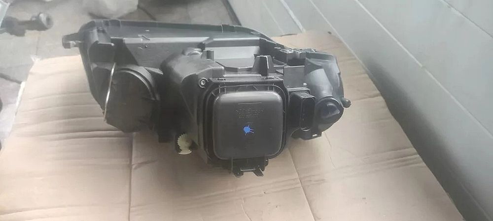 Tyc Reflektor Lampa Przednia 8pa 8pk