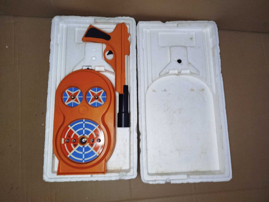 Gra elektroniczna Sowa pistolet Valgustiir Norma Estonia