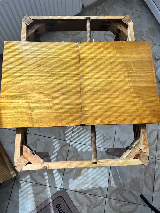 Стіл деревʼяний обідній розкладний