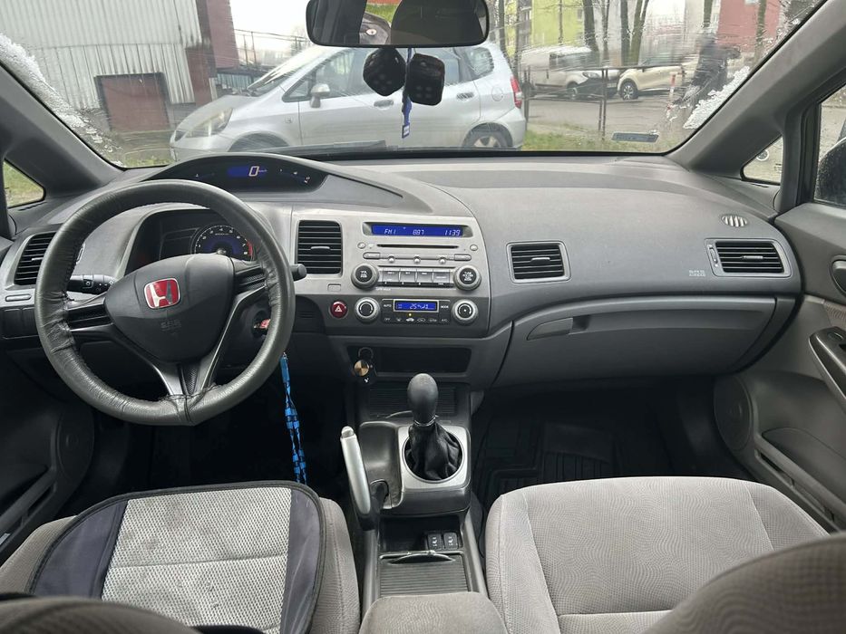 Honda Civic VIII sedan