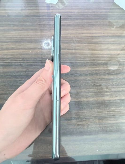 OnePlus 11 16/512GB — Быстрый, стильный, надежный