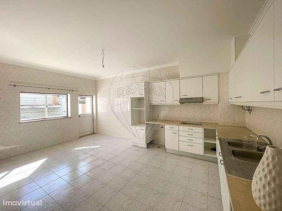 Apartamento T4 para venda