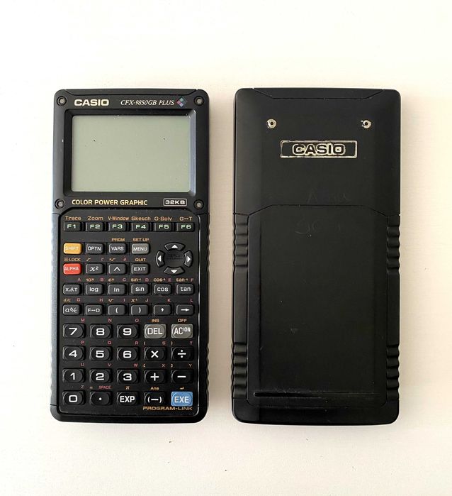 Calculadora Gráfica Casio CFX-9850GB PLUS