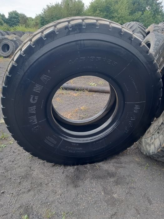 Opona 445/95R25 Magma
