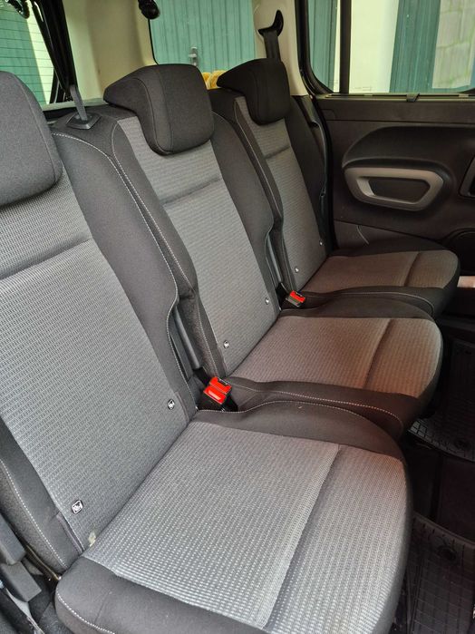 Авто Toyota proace city verso electric