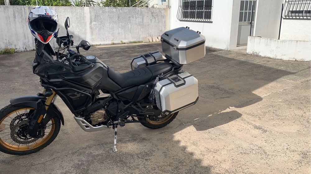 Voge ds 800 rally