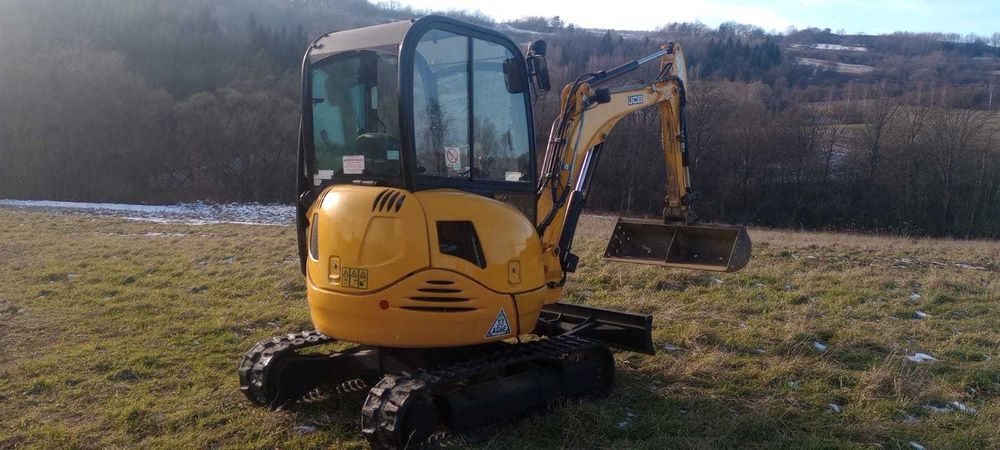 Mini koparka  JCB 8025 ROK 2017  2,8 T