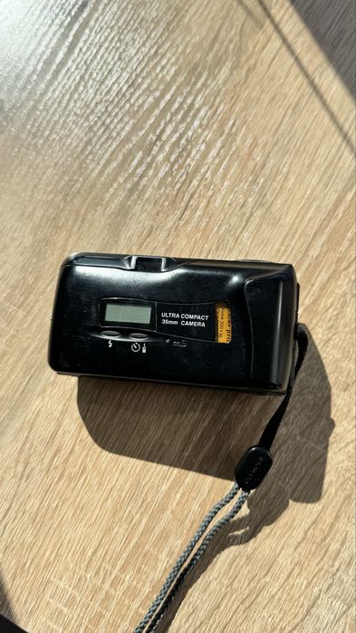 Olympus Mju II Black (Stylus Epic) — плівковий фотоапарат