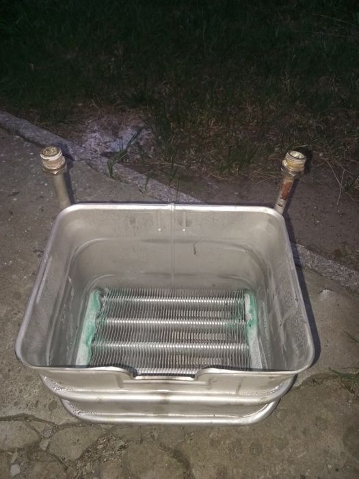 Теплообмінник. Газова колонка вайлант.
