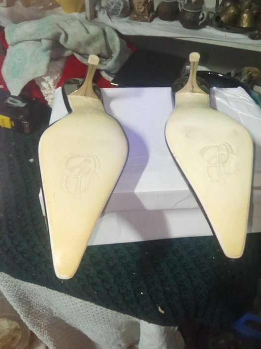 Sapatos de cerimónia pretos